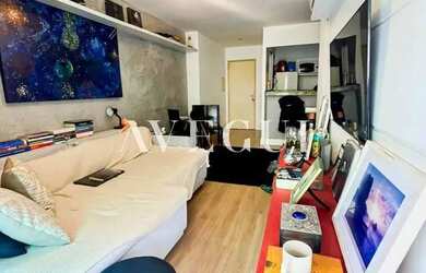 Imagem: O studio possui 1 Dormitório, 1 Banheiro, 1 Vaga na garagem