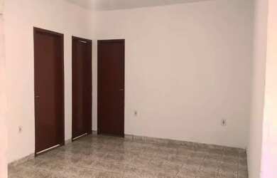 Imagem: O apartamento possui 2 Dormitórios, 1 Banheiro e está localizado