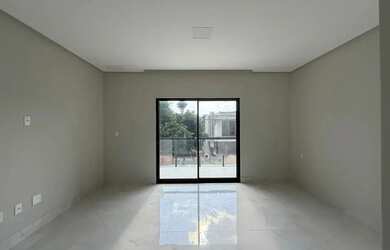 Imagem 14: Vivenda das Marinas - Casa Duplex com 3 suítes de construção climatizada...