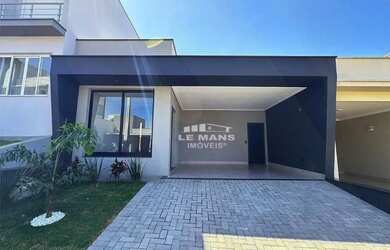 Imagem: A casa em condomínio possui 3 Dormitórios, 3 Banheiros, 4