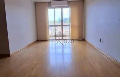 Imagem: O apartamento possui 4 Dormitórios, 3 Banheiros, 3 Vagas na