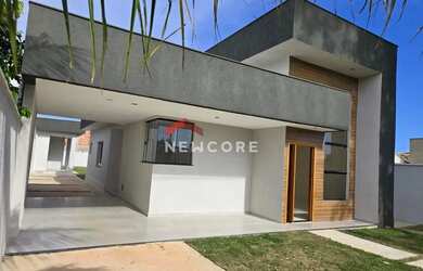 Imagem: A casa possui 3 Dormitórios, 3 Banheiros, 3 Vagas na garagem