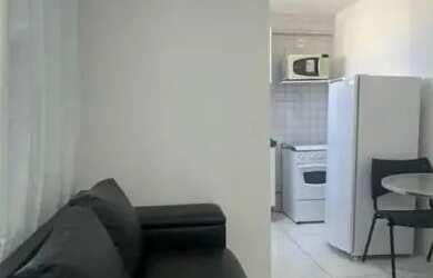 Imagem: O apartamento possui 1 Dormitório, 1 Banheiro, 2 Vagas na garagem