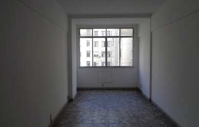 Imagem: O depósito possui 36m² de Área e está localizado em Copacabana