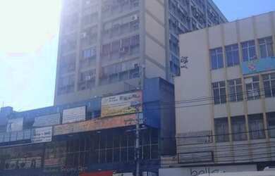 Imagem: O depósito possui 1 Vaga na garagem, 30m² de Área e está