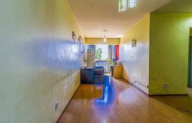 Imagem: O apartamento possui 2 Dormitórios, 2 Banheiros, 2 Vagas na