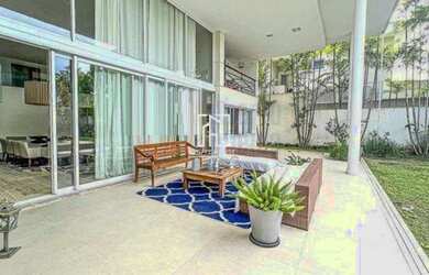 Imagem 9: Condomínio Mansões. Piscina, Churrasqueira, VarandaeÁrea de serviço