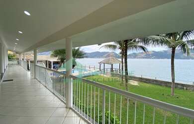 Imagem 14: Belíssima Residência em Frete ao Mar no Cação/Portobello