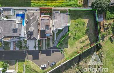 Imagem: O terreno possui 640m² de Área e está localizado em Jardim