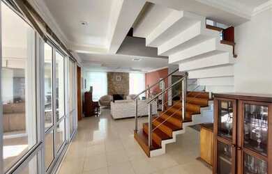 Imagem 4: Sobrado para venda no condomínio de alto padrão Residencial Damha I