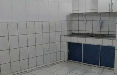 Imagem: A casa possui 1 Dormitório, 1 Banheiro e está localizado