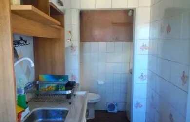 Imagem: A casa possui 2 Dormitórios, 2 Banheiros e está localizado