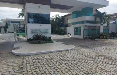 Imagem: A casa em condomínio possui 4 Dormitórios, 5 Banheiros, 2