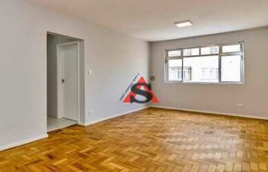 Imagem: O apartamento possui 1 Dormitório, 1 Banheiro, 1 Vaga na garagem