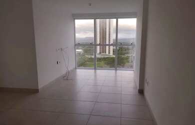 Imagem: O apartamento possui 4 Dormitórios, 4 Banheiros, 2 Vagas na