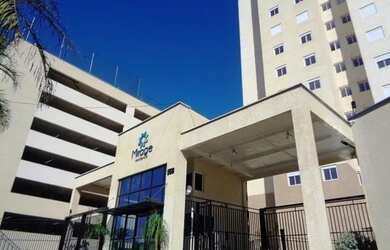 Imagem: O apartamento possui 2 Dormitórios, 2 Banheiros, 2 Vagas na