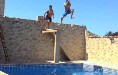 Imagem: A casa possui 4 Dormitórios e está localizado em Mar Verde