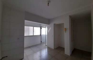 Imagem: O apartamento possui 2 Dormitórios, 2 Banheiros, 105-0m² de