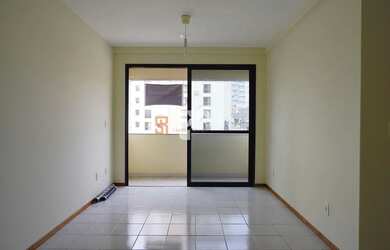 Imagem: O apartamento à venda possui 3 Dormitórios, 2 Banheiros, 1