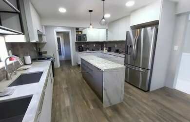 Imagem 3: Imóvel para venda tem 270 metros quadrados com 4 quartos em Ponta Verde...