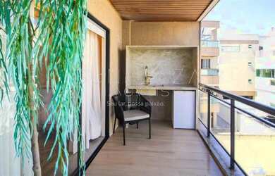 Imagem: O apartamento possui 2 Dormitórios, 4 Banheiros, 2 Vagas na