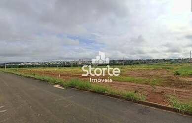 Imagem: O terreno possui 250m² de Área e está localizado em Aclimação