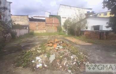 Imagem: O terreno possui 678m² de Área e está localizado em Campo