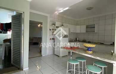 Imagem 9: Casa em Montes Claros. Varanda, 158m² de Área, 2 Vagas na garageme3...