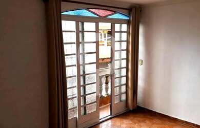 Imagem: O apartamento possui 2 Dormitórios, 1 Banheiro, 60m² de Área