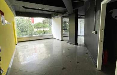 Imagem: O depósito possui 400m² de Área e está localizado em Savassi