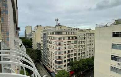 Imagem: O apartamento possui 1 Dormitório, 1 Banheiro, 34m² de Área