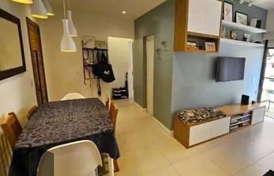 Imagem: O apartamento possui 2 Dormitórios, 2 Banheiros, 1 Vaga na