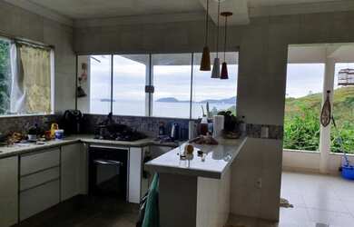 Imagem 7: Carmen Imóveis - Vende Casa Fazenda Muriqui com vista panorâmica