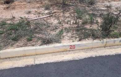 Imagem: O terreno possui 150m² de Área, Imóvel novo e está localizado