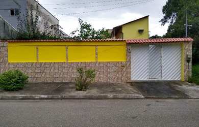 Imagem: A casa em condomínio possui 4 Dormitórios, 4 Banheiros, 3