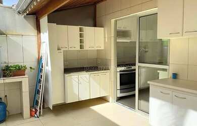 Imagem 11: Casa a venda por $ 370.000 ou aluguel por R$ 2.620/mês - Granja Viana-...