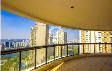 Imagem: O apartamento possui 3 Dormitórios, 5 Banheiros, 4 Vagas na