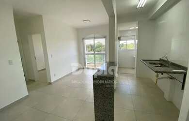 Imagem: O apartamento possui 2 Dormitórios, 2 Banheiros, 2 Vagas na