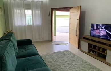 Imagem 4: VENDO ESTA CASA. 70m² de Área, 3 Vagas na garageme2 Dormitórios