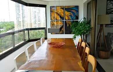 Imagem: O apartamento possui 4 Dormitórios, 5 Banheiros, 3 Vagas na