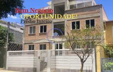 Imagem: O depósito possui 5 Vagas na garagem, 261m² de Área e está