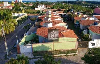 Imagem: A casa em condomínio possui 2 Dormitórios, 2 Banheiros, 1