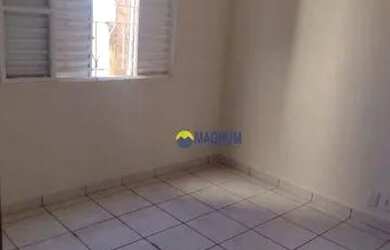 Imagem: O apartamento para alugar possui 3 Dormitórios, 1 Banheiro