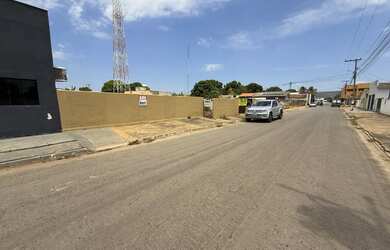 Imagem: O terreno possui 600m² de Área, Direto com o proprietário