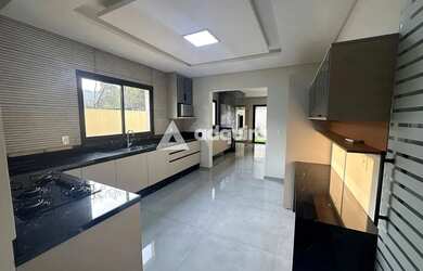 Imagem 7: Casa no condomínio Vale dos Vinhedos, contendo 4 suítes