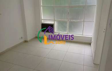 Imagem: O depósito possui 1 Vaga na garagem, 38m² de Área e está