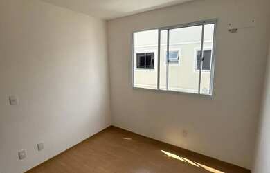 Imagem 14: Apartamento no Maracanaú primeiro andar um lance de escadas