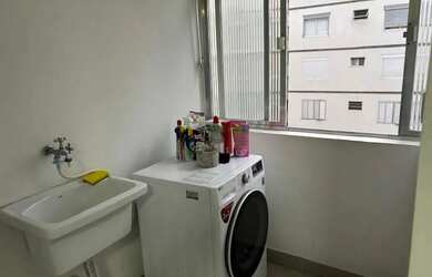 Imagem: O apartamento possui 2 Dormitórios, 2 Banheiros, 2 Vagas na