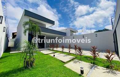 Imagem: A casa possui 3 Dormitórios, 1 Banheiro, 4 Vagas na garagem