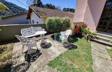 Imagem 6: Casa bucólica na vila com fácil acesso e vista à venda, 275 m² por...